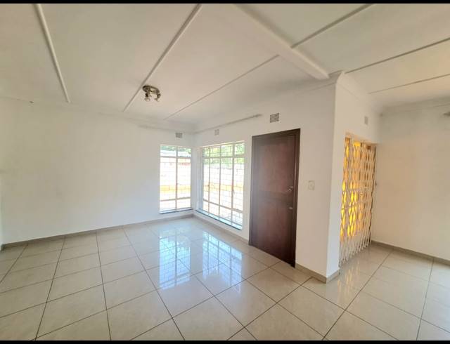 3 BEDROOM HOUSE TO LET IN ARCON PARK